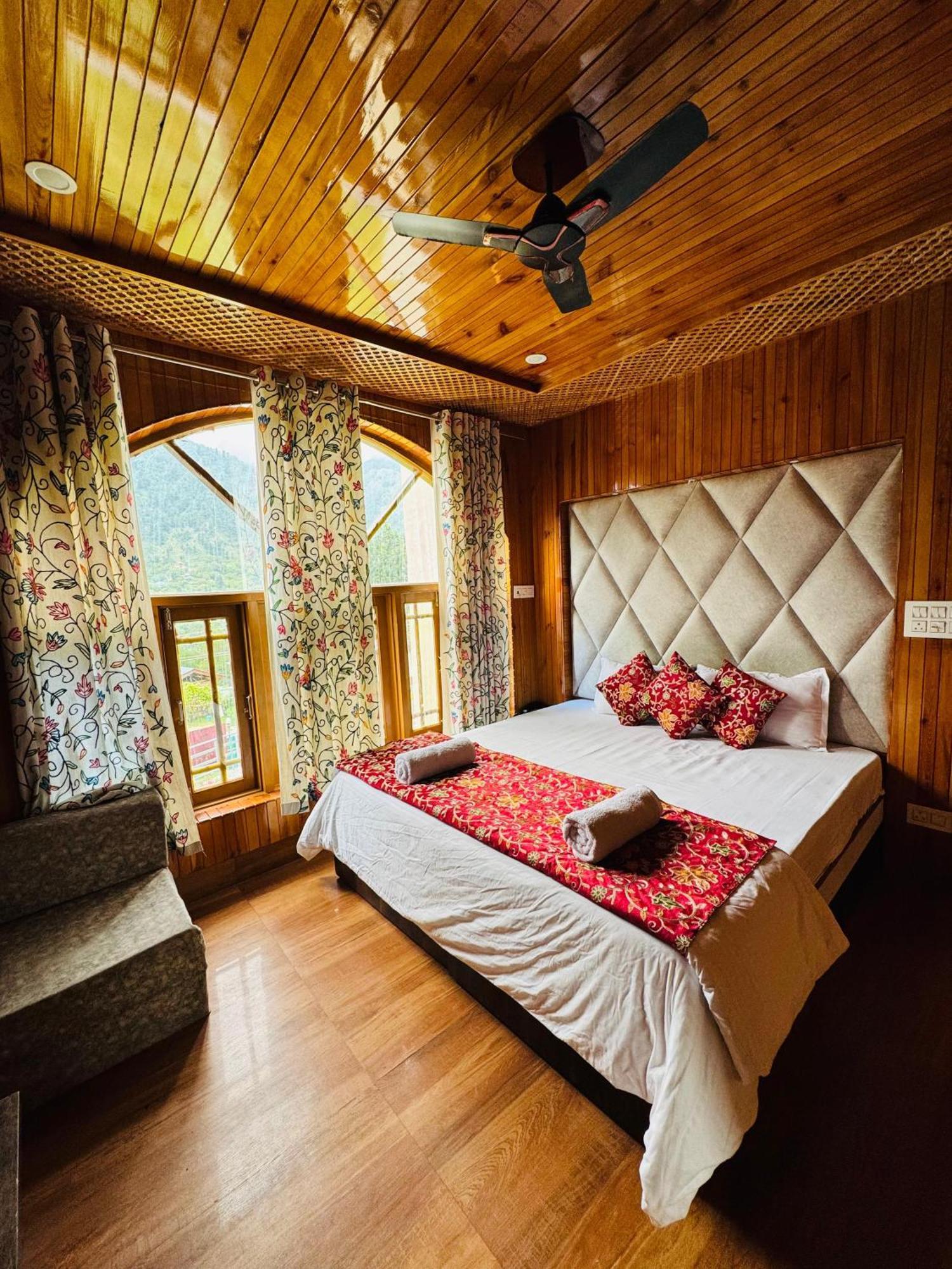 Frosty Mountain Resort Пахалгам Экстерьер фото
