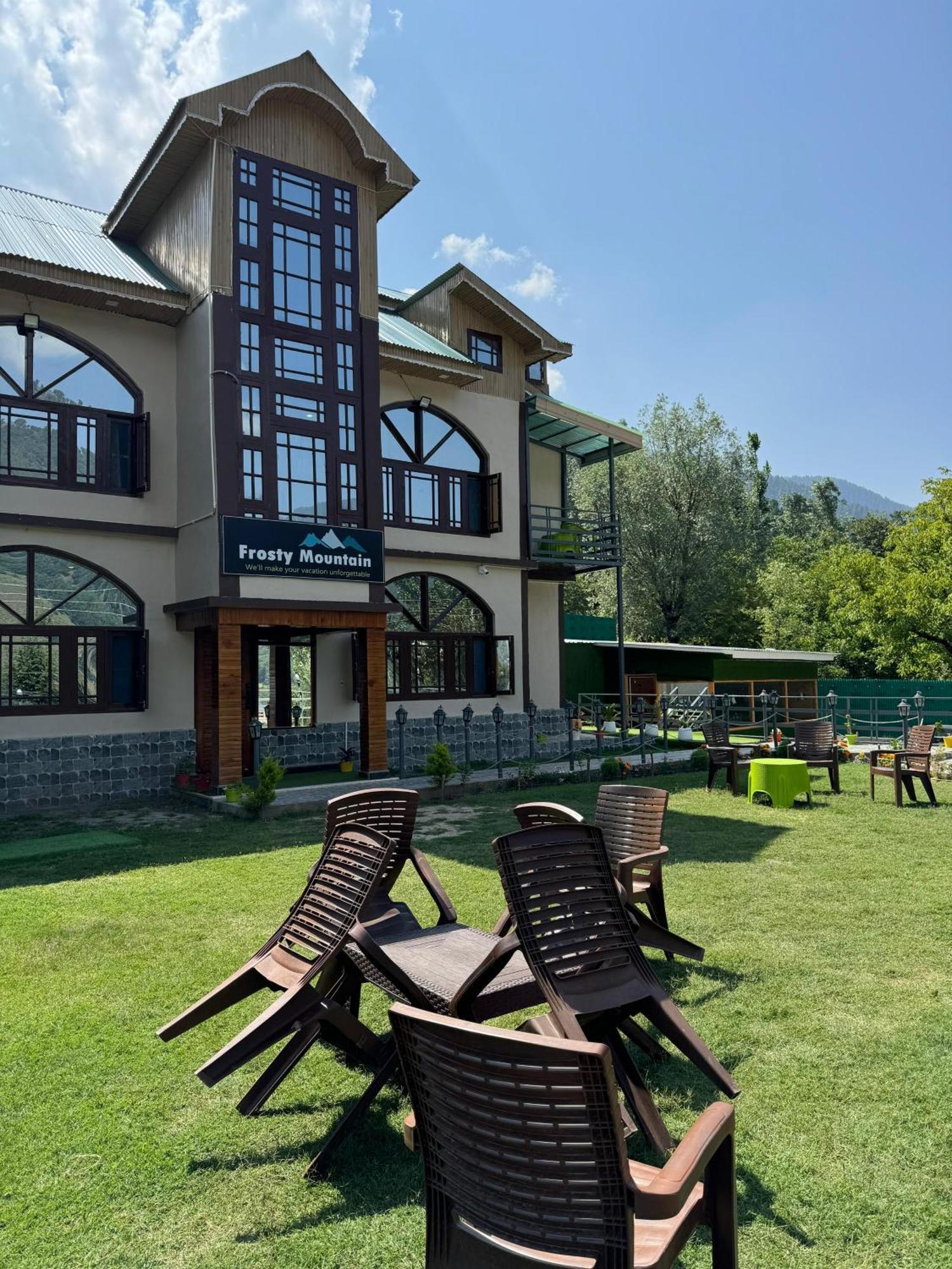 Frosty Mountain Resort Пахалгам Экстерьер фото